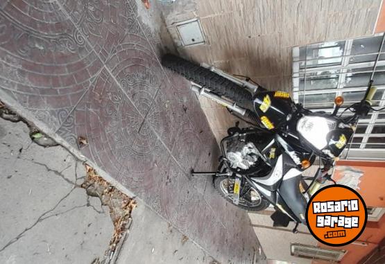 Motos - Keller Miracles 200cc 2023 Nafta 10000Km - En Venta