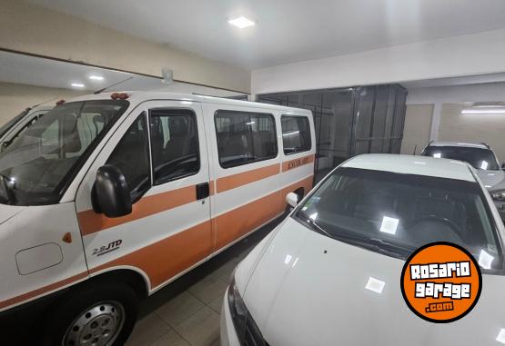 Utilitarios - Fiat Ducato combinato 2008 Diesel 260000Km - En Venta