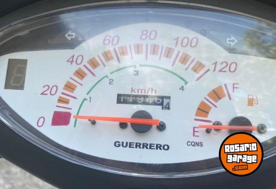 Motos - Guerrero Trip full 2022 Nafta 12000Km - En Venta