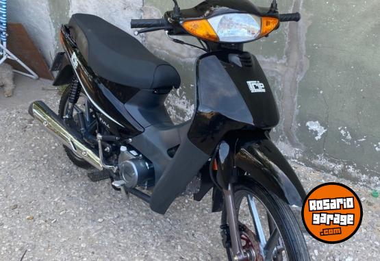 Motos - Guerrero Trip full 2022 Nafta 12000Km - En Venta