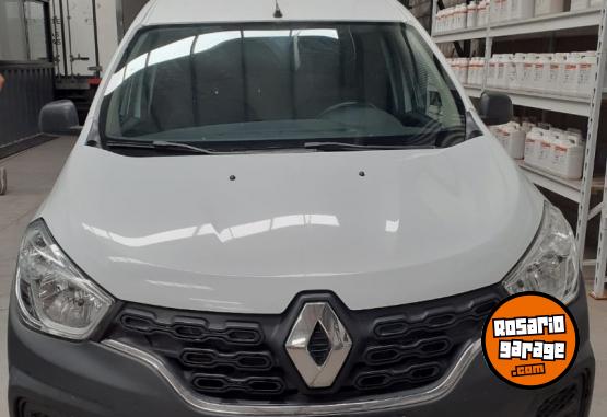 Utilitarios - Renault Kangoo 2018 Diesel 302000Km - En Venta