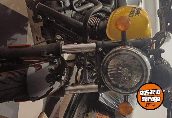 Motos - Royal Enfield Meteor 350 2024 Nafta 3000Km - En Venta