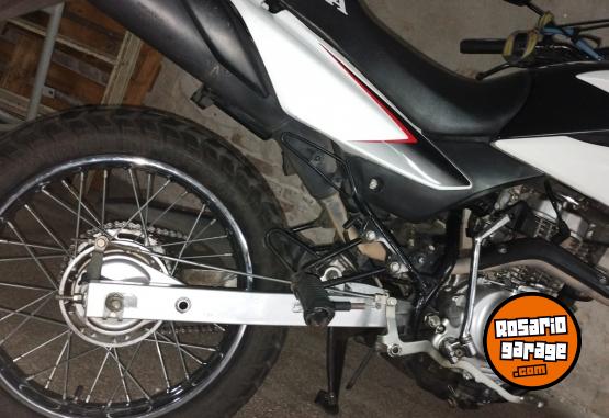 Motos - Honda Xr 150l 2016 Nafta 52000Km - En Venta