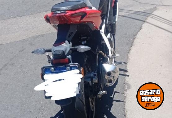 Motos - Benelli 302R , ao 2020 2020 Nafta 3000Km - En Venta