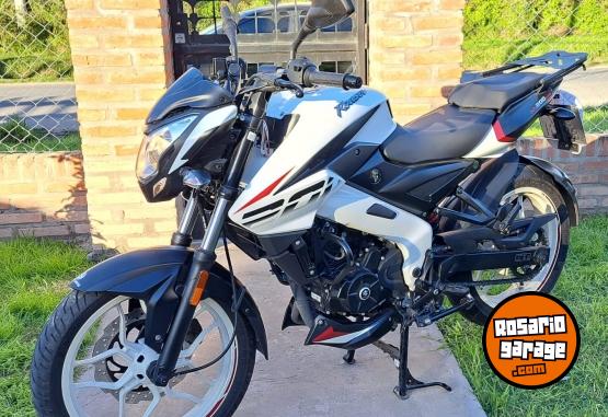 Motos - Bajaj Rouser 200 2023 Nafta 12000Km - En Venta