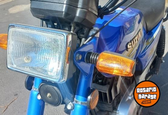 Motos - Suzuki Ax100 2015 Nafta 24976Km - En Venta