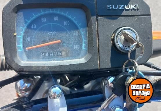 Motos - Suzuki Ax100 2015 Nafta 24976Km - En Venta