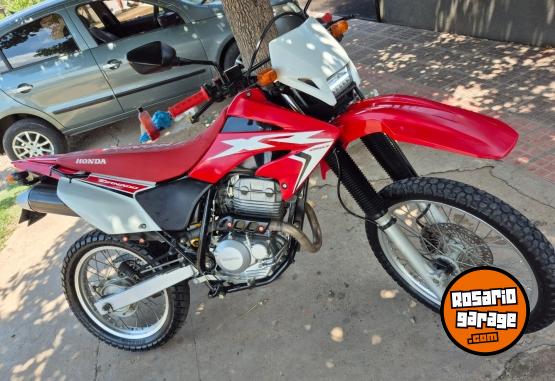 Motos - Honda Tornado 2018 Nafta 35000Km - En Venta