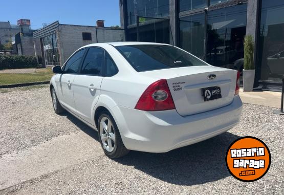 Autos - Ford FOCUS 1.6 EXE TREND 2011 GNC  - En Venta