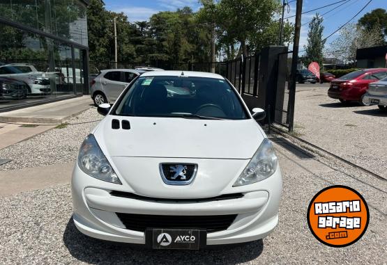 Autos - Peugeot 207 1.4 ACTIVE 2013 Nafta  - En Venta