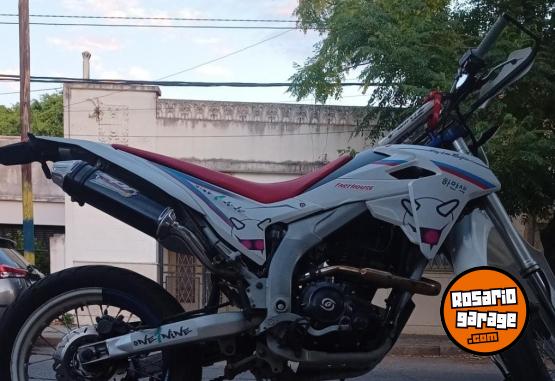 Motos - Guerrero Gxr 250 2017 Nafta 111111Km - En Venta