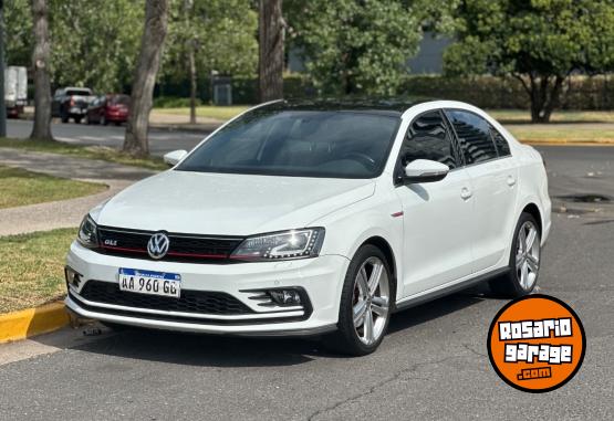 Autos - Volkswagen Tvento 2016 Nafta 84000Km - En Venta