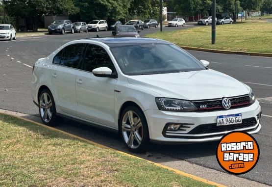 Autos - Volkswagen Tvento 2016 Nafta 84000Km - En Venta