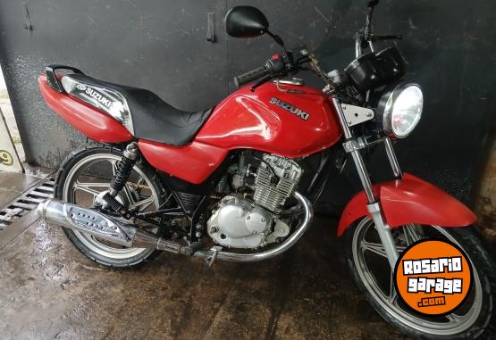 Motos - Suzuki En 125 2012 Nafta 16540Km - En Venta