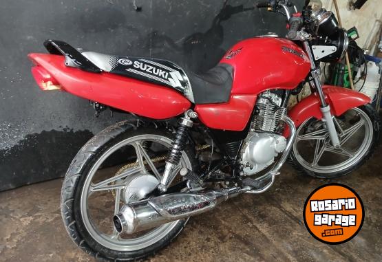 Motos - Suzuki En 125 2012 Nafta 16540Km - En Venta