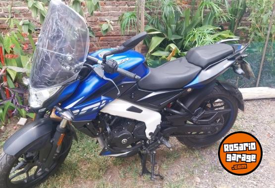 Motos - Bajaj ROUSER NS200 2023 Nafta 7980Km - En Venta