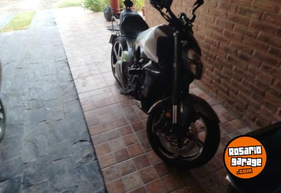 Motos - Beta 350v 2024 Nafta 800Km - En Venta