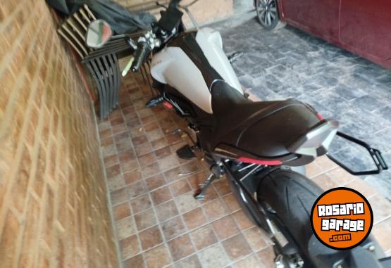 Motos - Beta 350v 2024 Nafta 800Km - En Venta