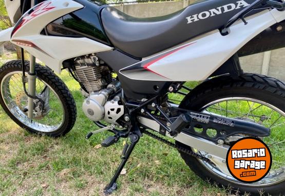 Motos - Honda XR 150 2018 Nafta 15300Km - En Venta