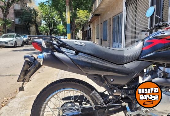 Motos - Honda Xr 150 2024 Nafta 9200Km - En Venta