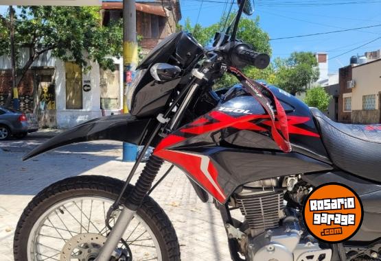 Motos - Honda Xr 150 2024 Nafta 9200Km - En Venta