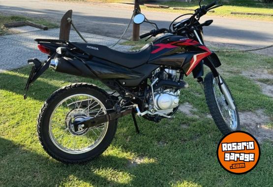 Motos - Honda Xr 150 2024 Nafta 9200Km - En Venta