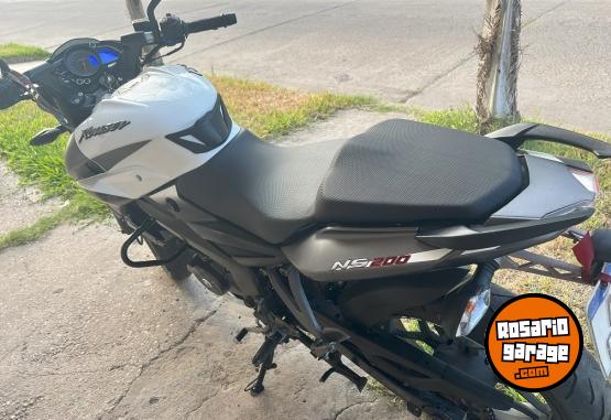 Motos - Bajaj Rouser NS 200 2019 Nafta 13500Km - En Venta