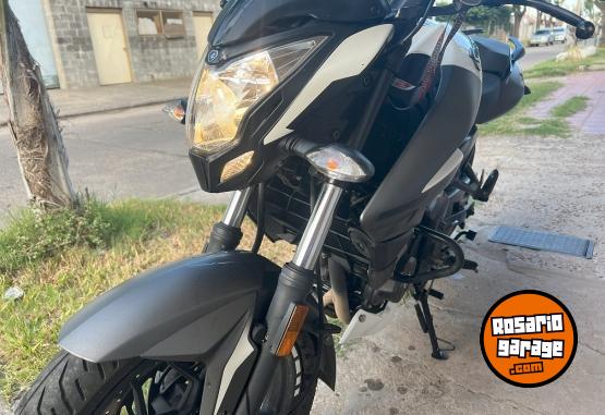 Motos - Bajaj Rouser NS 200 2019 Nafta 13500Km - En Venta