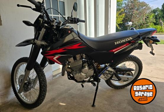 Motos - Honda XR 250 2024 Nafta 5600Km - En Venta