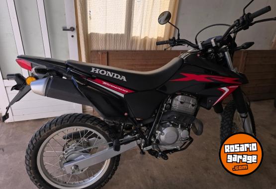 Motos - Honda XR 250 2024 Nafta 5600Km - En Venta