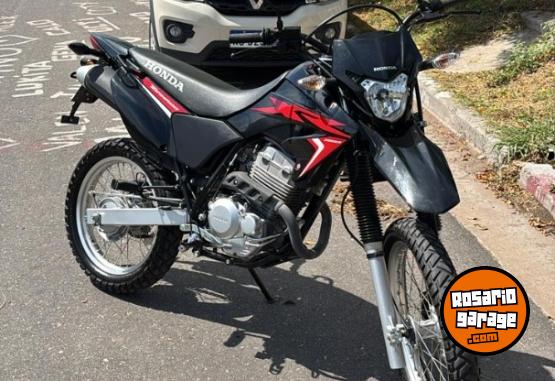 Motos - Honda XR 250 2024 Nafta 5600Km - En Venta