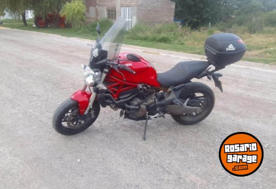 Motos - Ducati MONSTER 2017 Nafta 12000Km - En Venta