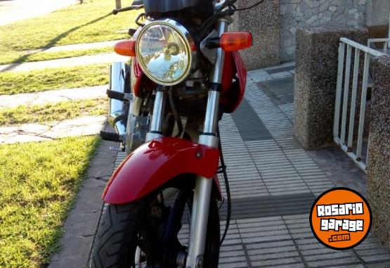 Motos - Honda 250 cb 2015 Nafta 42000Km - En Venta