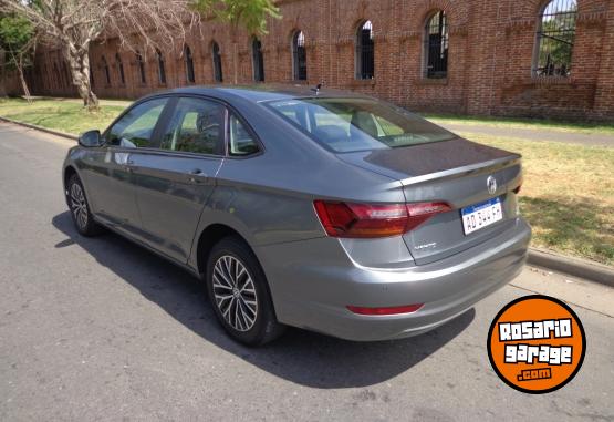 Autos - Volkswagen VENTO 1.4 TSI CONFORTLINE 2018 Nafta 119000Km - En Venta