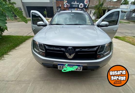 Autos - Renault Duster 2021 Nafta 53700Km - En Venta