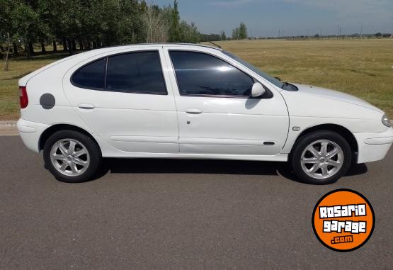 Autos - Renault Megane 2006 GNC 247000Km - En Venta