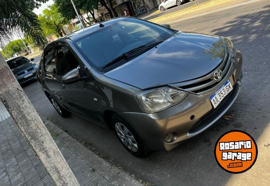 Autos - Toyota ETIOS XS 1.5 4P 2016 Nafta 155000Km - En Venta