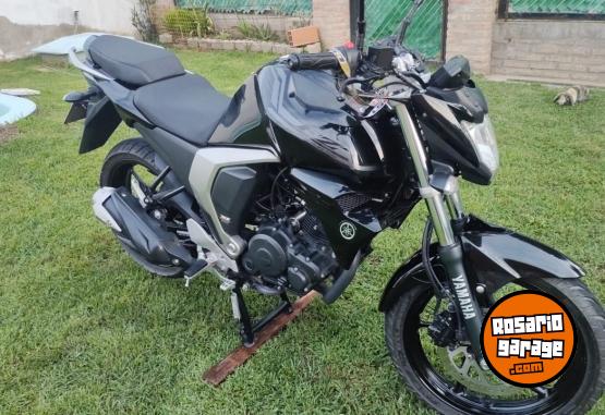 Motos - Yamaha FZ FI 150 2021 Nafta 40000Km - En Venta