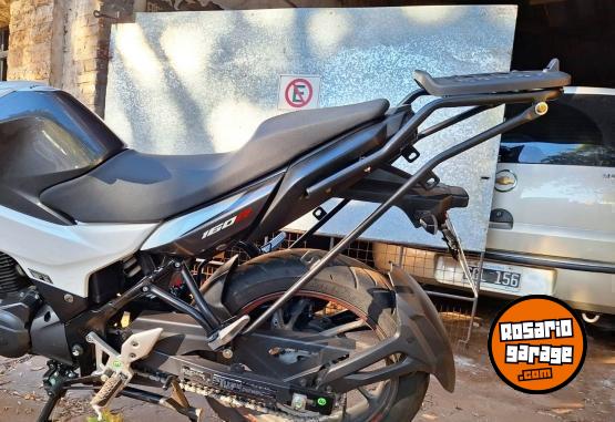 Motos - Hero HERO HUNK 160R 2023 Nafta 4500Km - En Venta