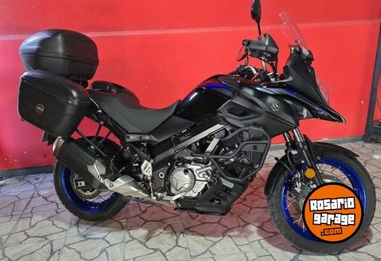 Motos - Suzuki V STROM 650 2023 Nafta 19800Km - En Venta