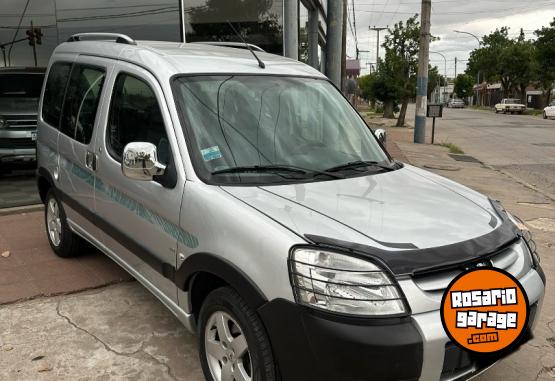 Utilitarios - Peugeot Partner Patagnica 2018 Diesel 100000Km - En Venta