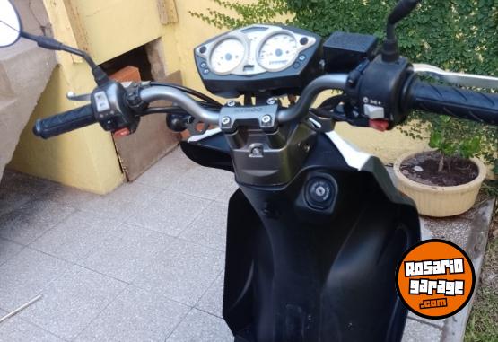 Motos - Kymco Agility naked 2020 Nafta 11750Km - En Venta