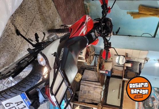 Motos - Honda Xr150 2019 Nafta 24500Km - En Venta