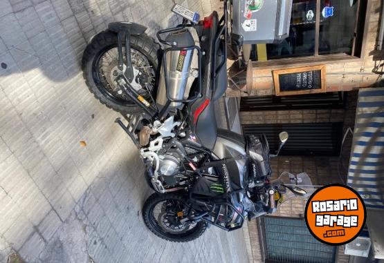 Motos - Benelli TRK 502 X 2019 Nafta 70000Km - En Venta