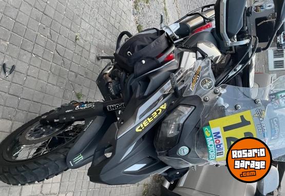 Motos - Benelli TRK 502 X 2019 Nafta 70000Km - En Venta