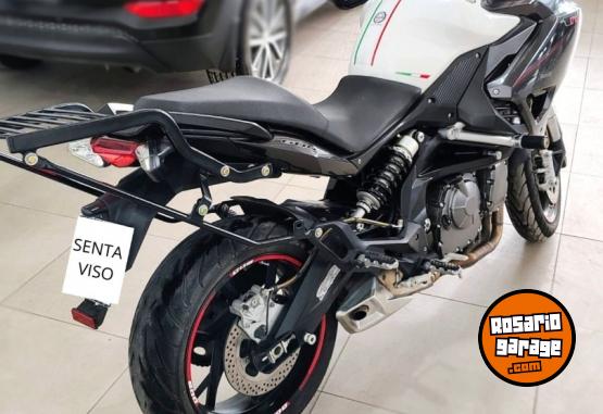 Motos - Benelli TNT 600 GT 2018 Nafta 11000Km - En Venta