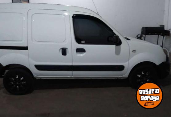 Utilitarios - Renault Kangoo 2 2017 Nafta 123000Km - En Venta