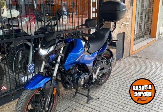 Motos - Hero HUNK 160 R 2023 Nafta 13290Km - En Venta