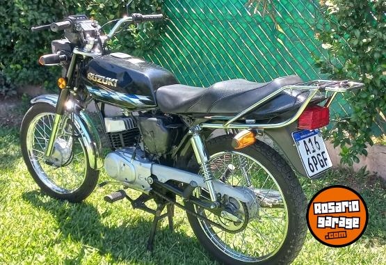 Motos - Suzuki Ax 100 2022 Nafta 10000Km - En Venta