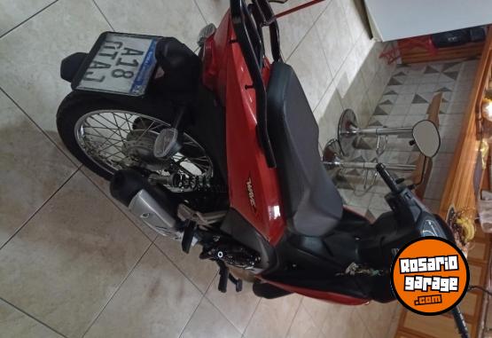 Motos - Honda Wave 110 2023 Nafta 8000Km - En Venta